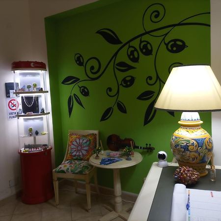 B&B Fragranza Di Sicilia Giardini Naxos Exteriör bild