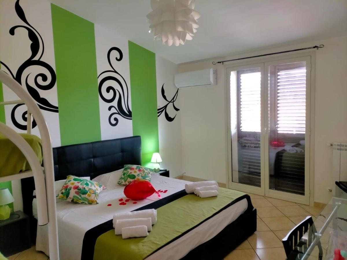 B&B Fragranza Di Sicilia Giardini Naxos Exteriör bild