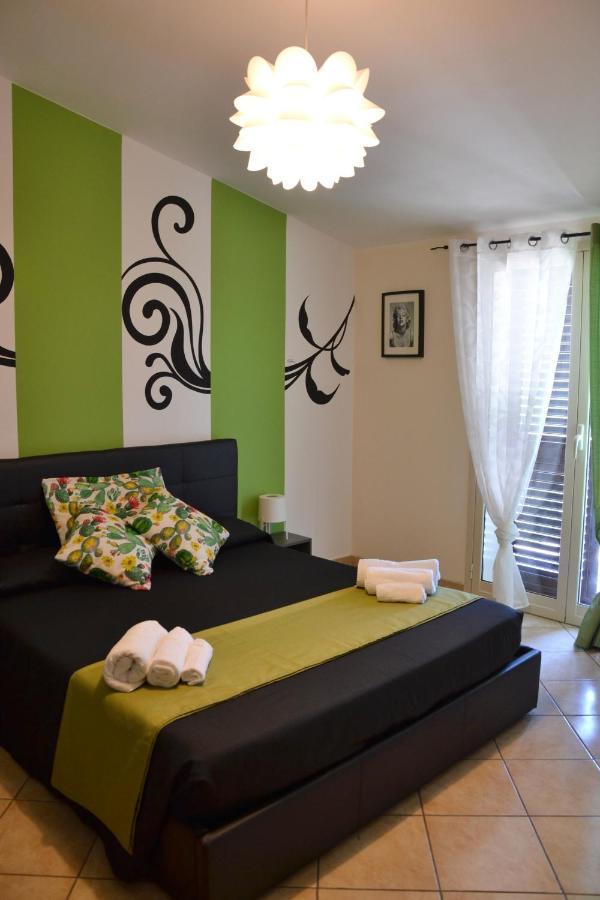 B&B Fragranza Di Sicilia Giardini Naxos Exteriör bild